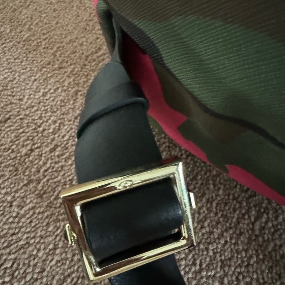 ‼️SOLD‼️Valentino Garavani backpack - Picture 6 of 14